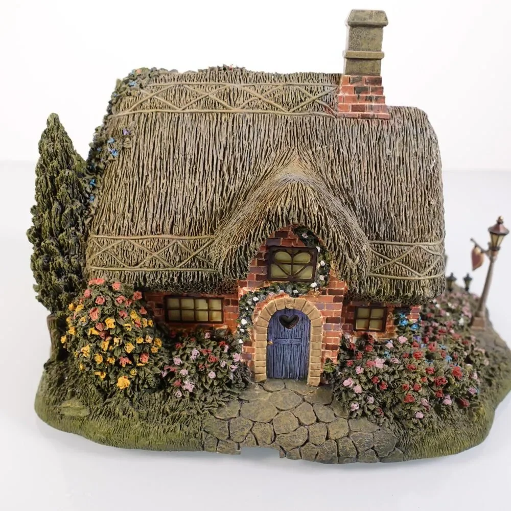 Hawthorne Village Seaside Thomas Kinkade Sweetheart Cottage Lighted COA 79733
